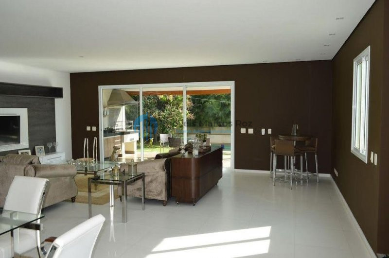 Apartamento para alugar  no Alphaville - Santana de Parnaíba, SP. Imóveis