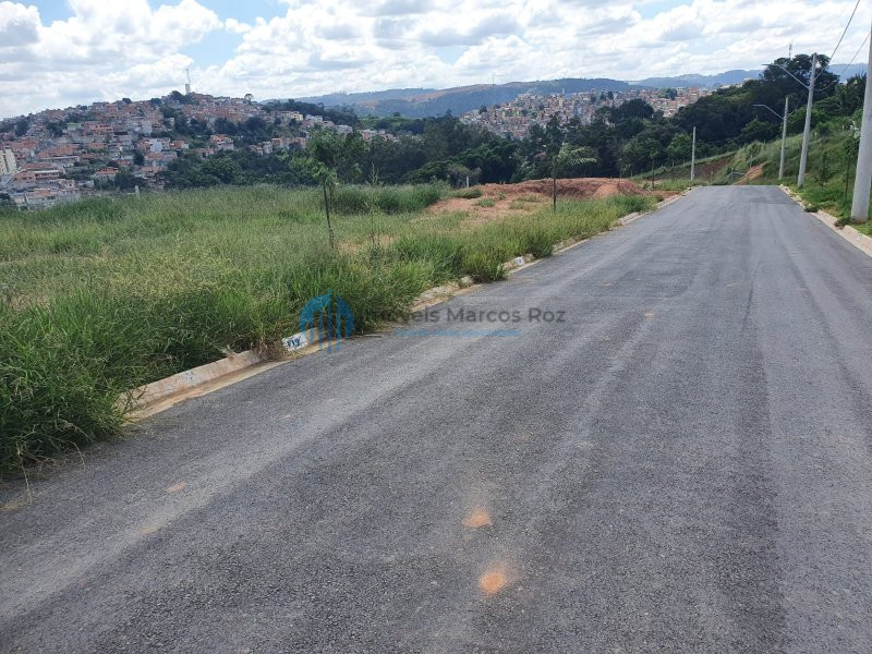 Terreno/Lote à venda  no Conjunto Habitacional - Setor A - Itapevi, SP. Imóveis