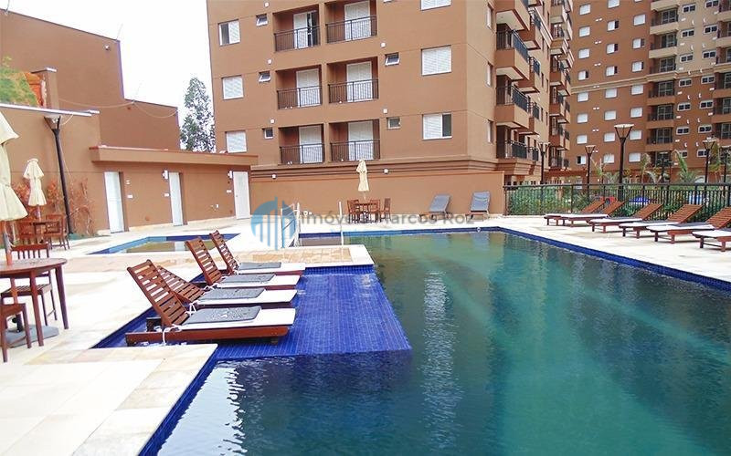 Apartamento à venda  no Jardim Tupanci - Barueri, SP. Imóveis