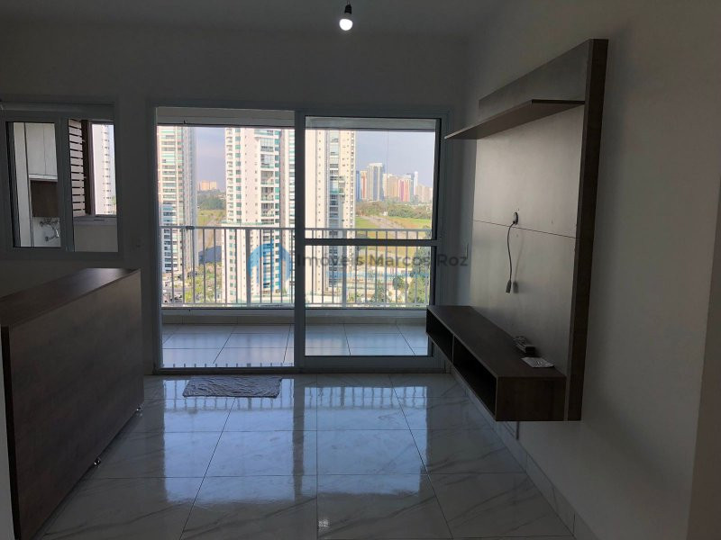 Apartamento à venda  no Alphaville Empresarial - Barueri, SP. Imóveis
