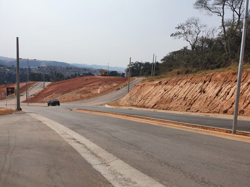 Terreno - Venda - Conjunto Habitacional - Setor A - Itapevi - SP